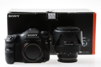 Sony Alpha SLT-77 II mit 16-50mm f/2,8 SSM - #3810022