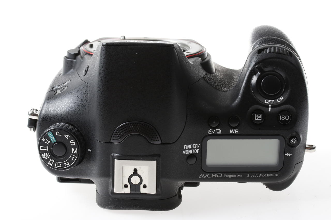 Sony Alpha SLT-77 II mit 16-50mm f/2,8 SSM - #3810022