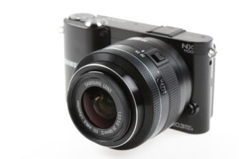 Samsung NX1100 mit 20-50mm f/3,5-5,6 ED - #A7LFCN0D3000JP