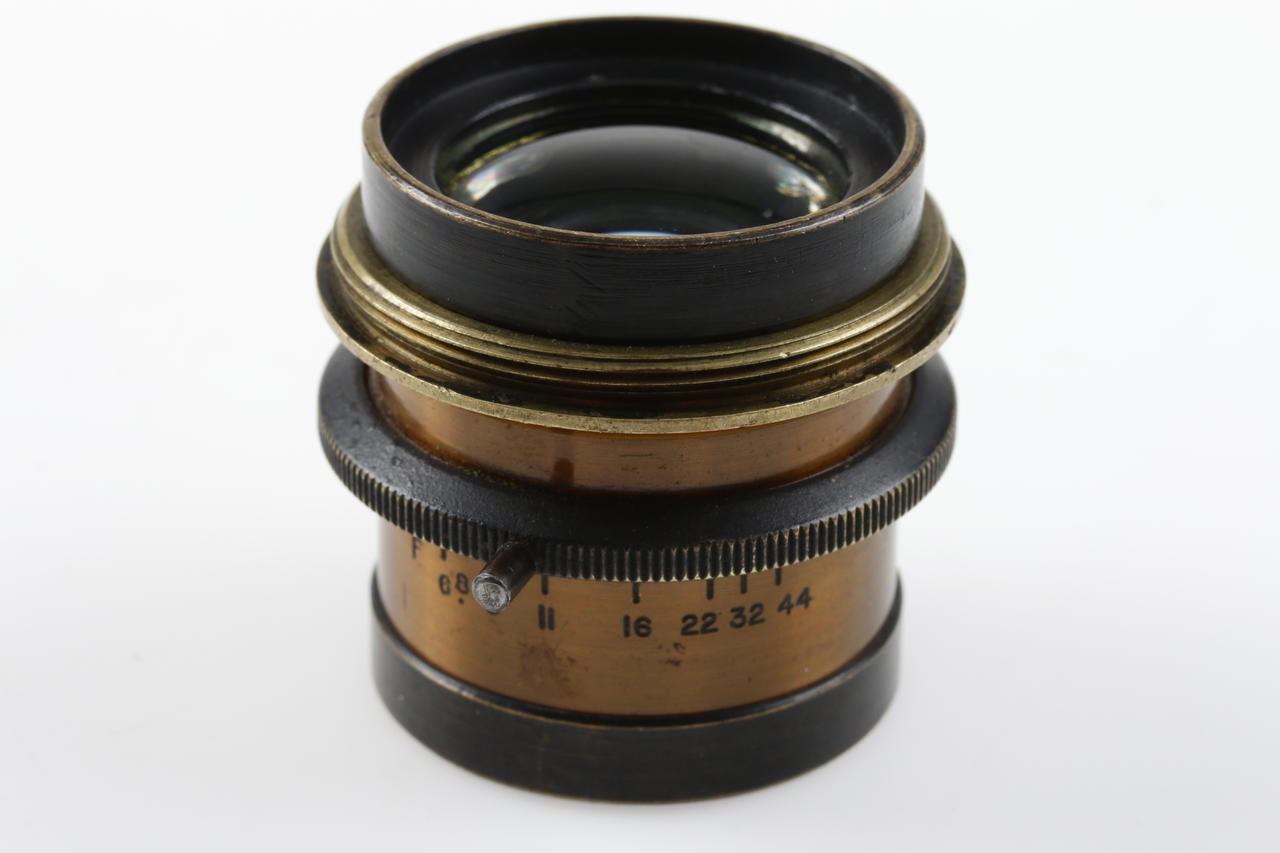 E. Sutter Anastigmat Serie I 205mm f/6,8 No3 Messingobjektiv - #47049