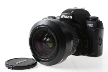Nikon F80 mit 28-85mm f/3,5-4,5 - #2718787