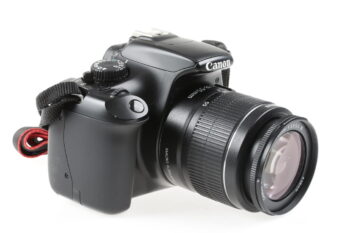 Canon EOS 1100D mit EF-S 18-55mm f/3,5-5,6 IS III - #173063006199