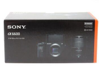 Sony Alpha 6600 mit 18-135mm f/5,0-6,5 OSS