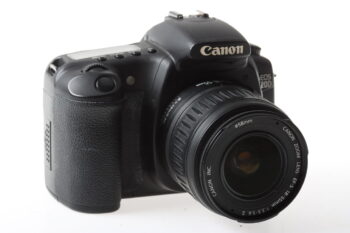 Canon EOS 20D mit EF-S 18-55mm f/3,5-5,6 - #1330911586