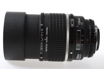 Nikon AF D 135mm f/2,0 DC - #200056