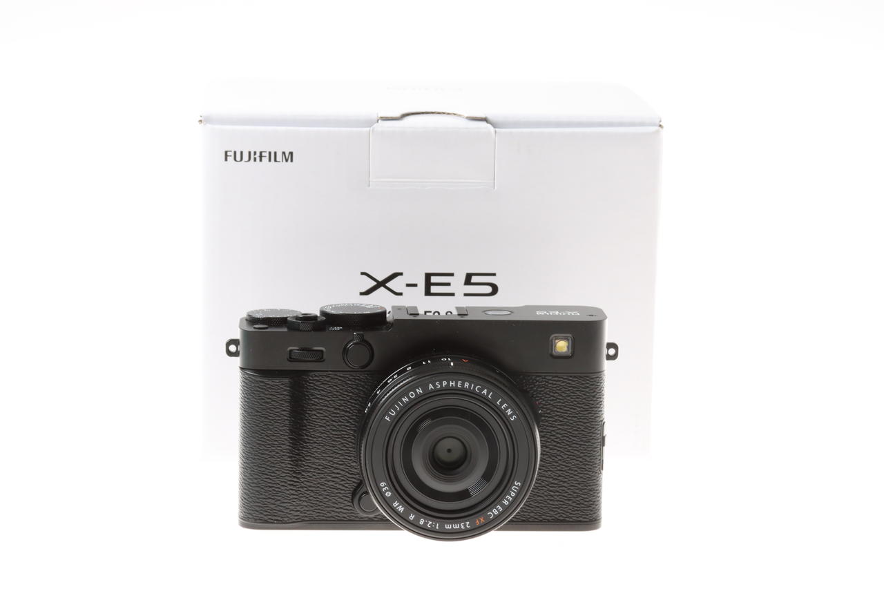 FUJIFILM X-E5 mit XF 23mm f/2,8 R WR - schwarz - #50010985