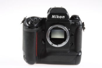 Nikon F5 Gehäuse - #3010712