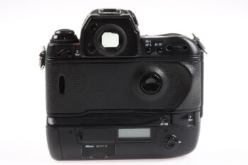 Nikon F5 Gehäuse - #3010712