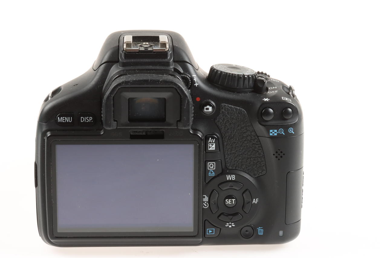 Canon EOS 550D mit EF-S 18-55mm f/3,5-5,6 IS - #1935008225