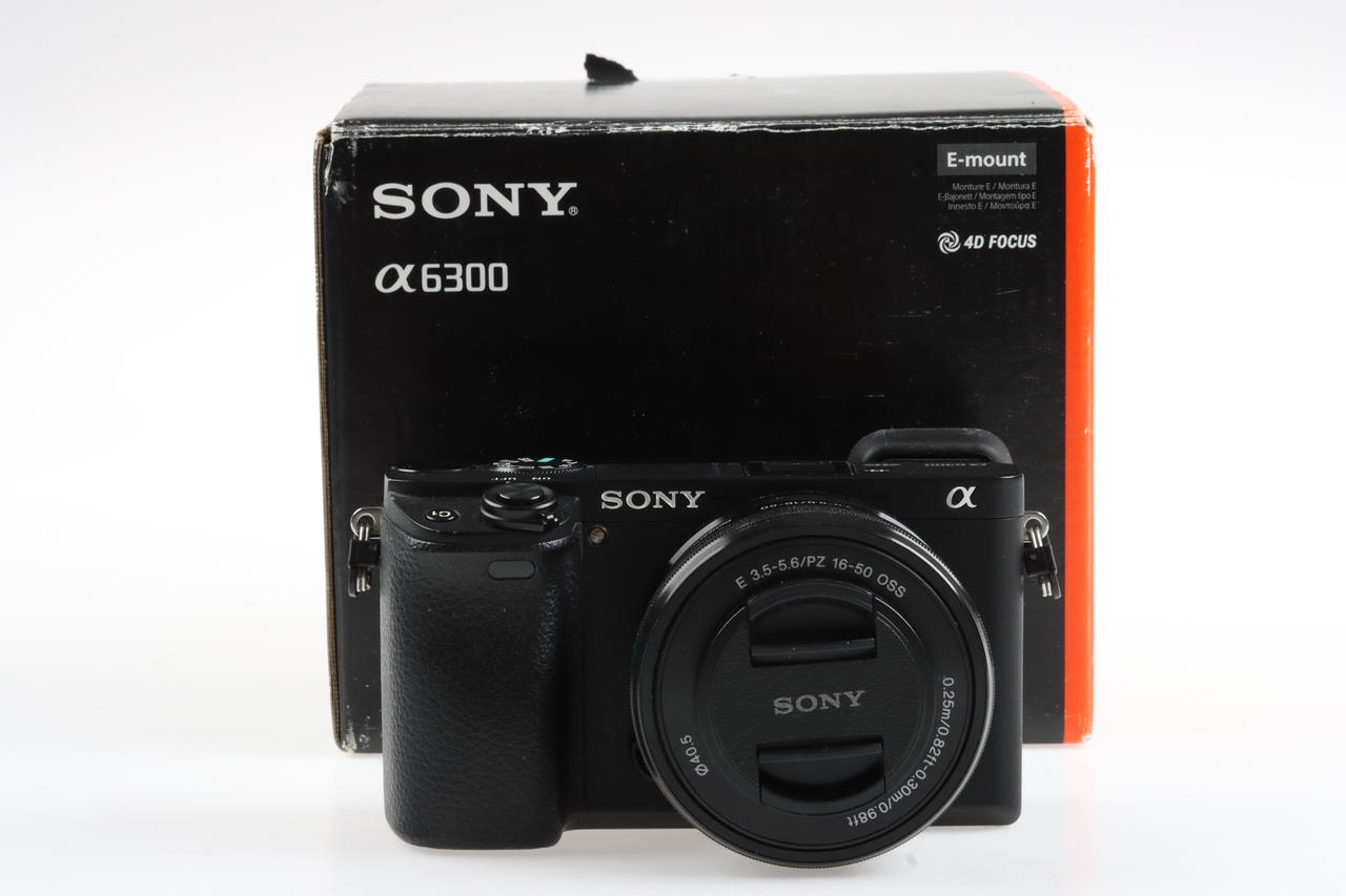 Sony Alpha 6300 mit E PZ 16-50mm OSS - #3864630