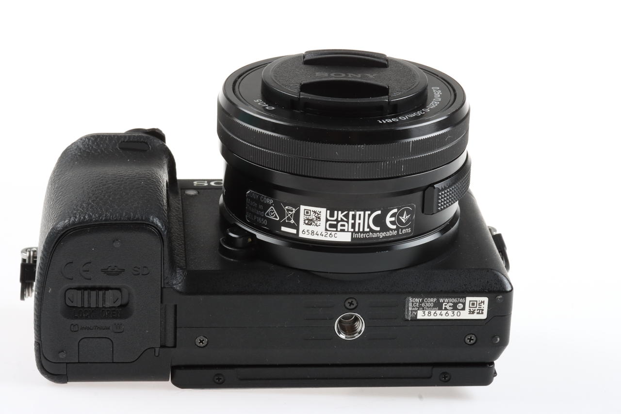 Sony Alpha 6300 mit E PZ 16-50mm OSS - #3864630