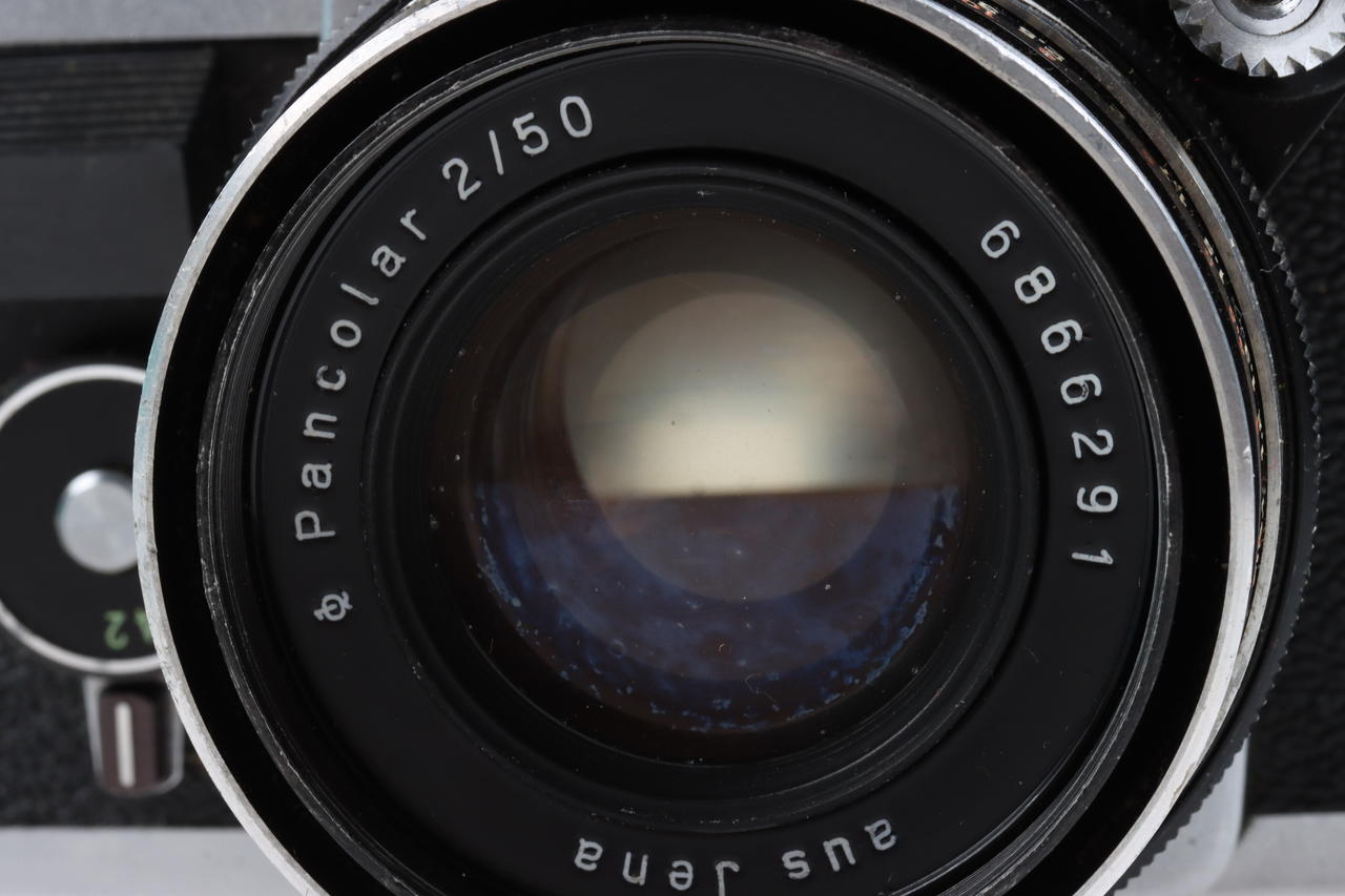Ihagee EXAKTA RTL 1000 mit Pancolar 50mm f/2 - #213896