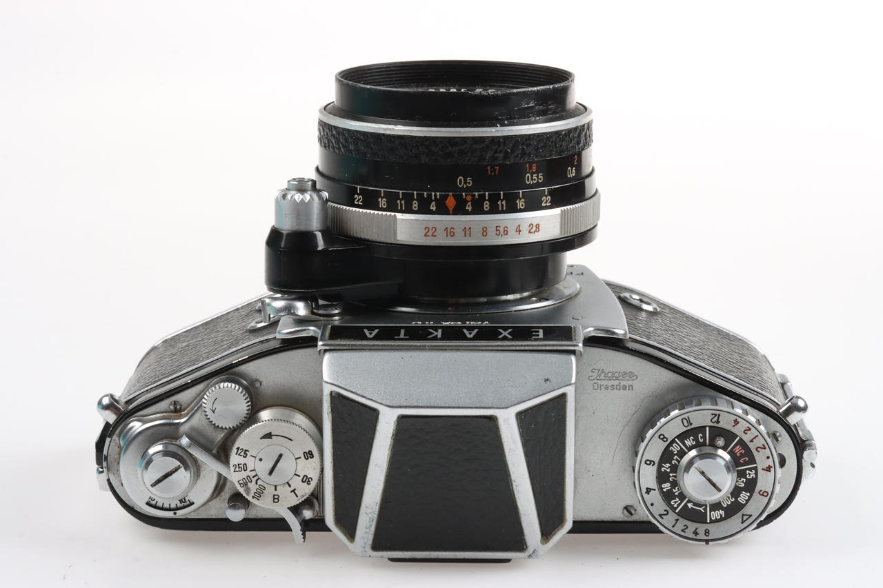 Ihagee EXAKTA Varex IIb mit TESSAR 50mm f/2,8 - #1042700