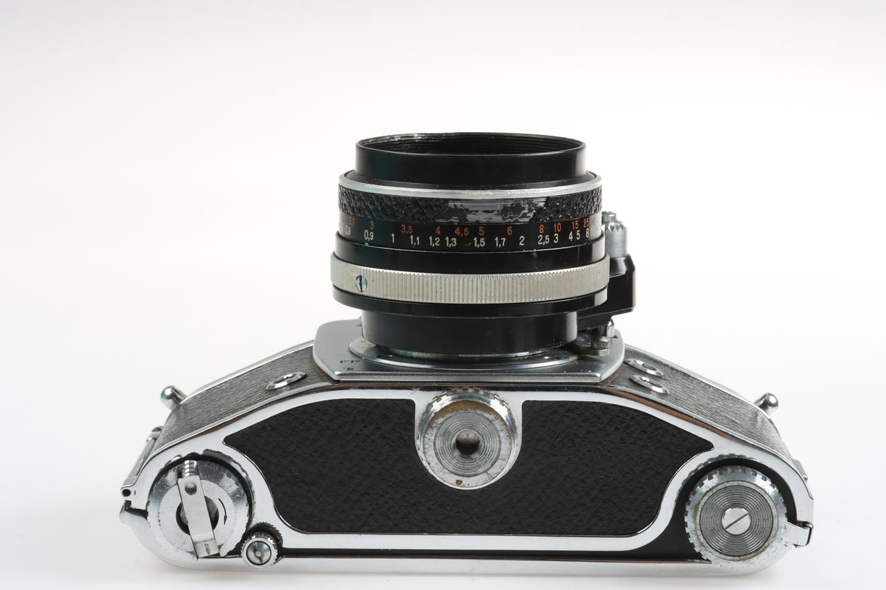 Ihagee EXAKTA Varex IIb mit TESSAR 50mm f/2,8 - #1042700