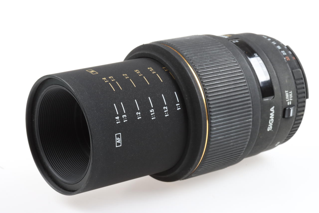 SIGMA 105mm f/2,8 EX DG Macro für Nikon F (FX) - #2002850