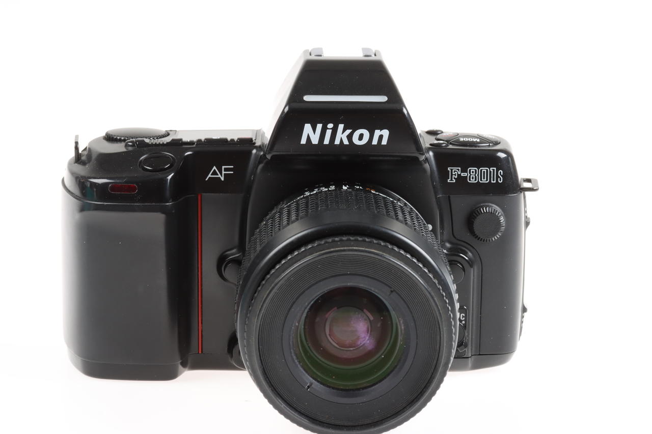 Nikon F-801s mit Nikkor AF 35-80mm f/4,0-5,6 D New - #3114683