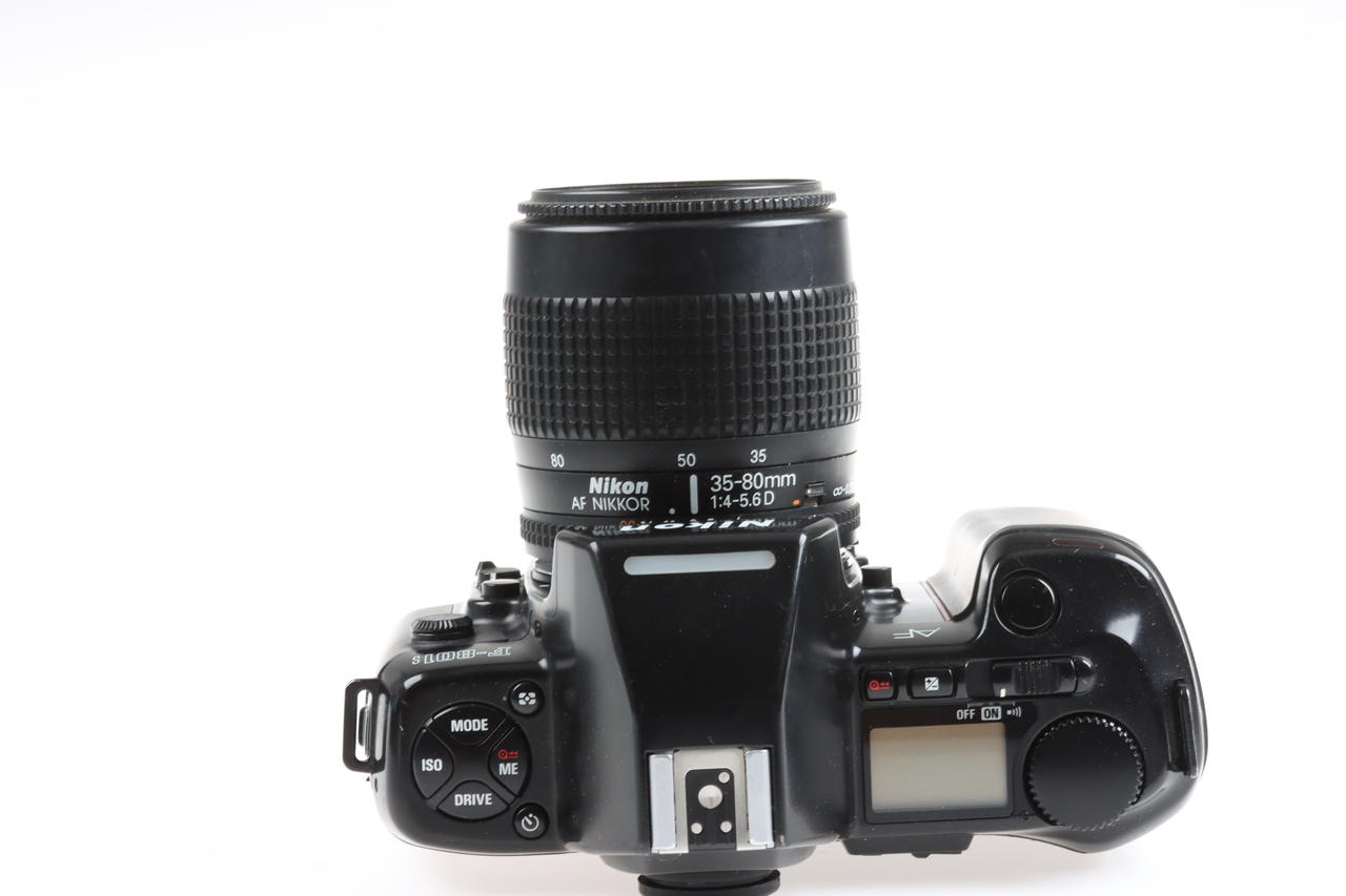 Nikon F-801s mit Nikkor AF 35-80mm f/4,0-5,6 D New - #3114683