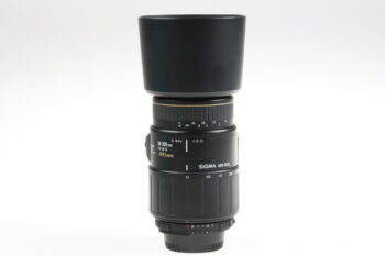 SIGMA 70-300mm f/4,0-5,6 APO für Nikon AF - #3031290