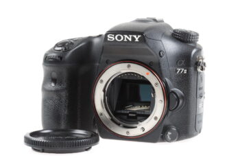 Sony Alpha SLT-77 II Gehäuse - #3800415