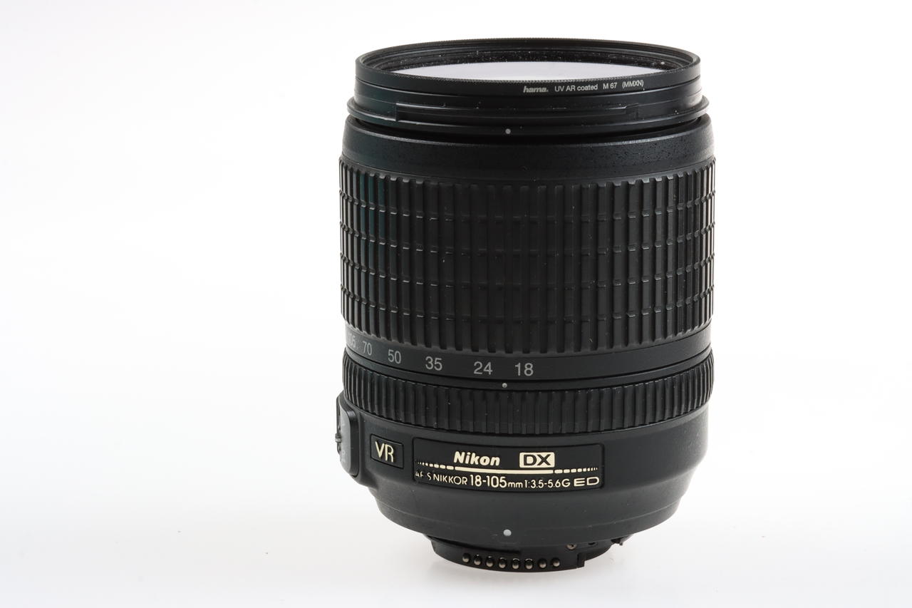 Nikon D5100 mit AF-S DX 18-105mm f/3,5-5,6 G ED VR - #38811483