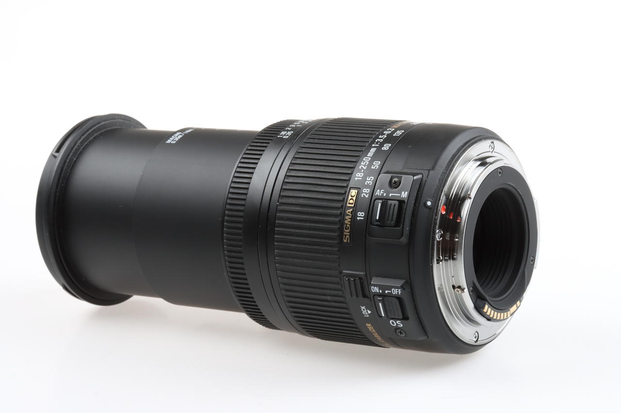 SIGMA 18-250mm f/3,5-6,3 DC MACRO OS HSM für Canon EF-S - #15265031