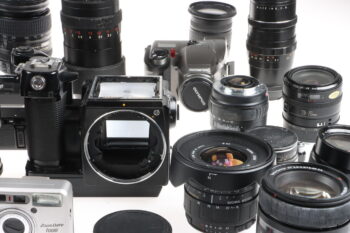 Konvolut diverse Fotogeräte - 25 Stück Bastlergeräte