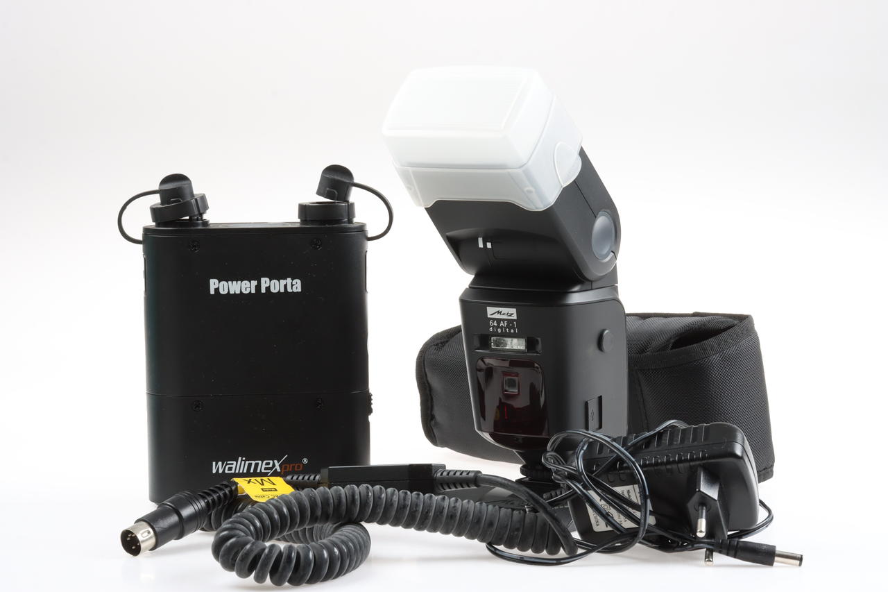 Metz 64 AF-1 Digital mit Walimex Power Porta für Nikon