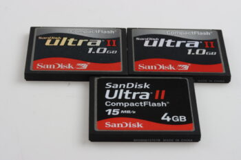 SanDisk CF-Karte / Ultra II 2x 1GB 1x 4GB (3 Karten)