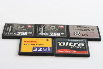 CF-Karten - 5 Stück (1x8MB, 1x32MB, 3x256MB)