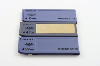 Sony Memory Stick 3 Karten - 8MB, 32MB, 64MB