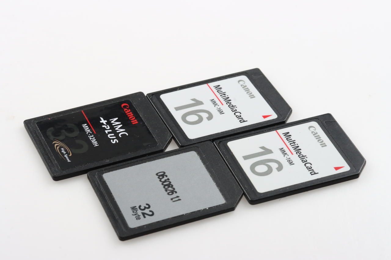 Canon MultiMedia Card 4 Stück (2x 16MB, 2x 32MB)