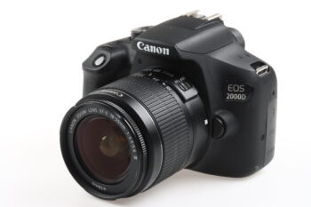 Canon EOS 2000D Set mit 18-55mm f/3,5-5,6 III