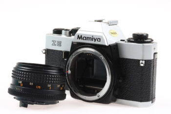 Mamiya ZE mit Sekor 50mm f/2,0 Auto - #352791