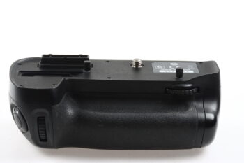 Nikon MB-D15 Batteriegriff für Nikon D7100