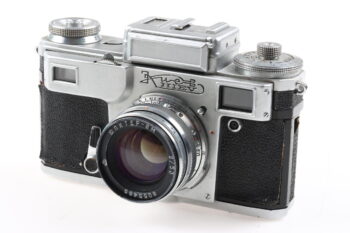 Arsenal KIEV 4 mit 50mm f/2,0 Jupiter-8M Objektiv
