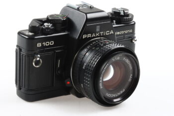 Praktica B100 electronic mit Prakticar 50mm f/1,8 - #5081533