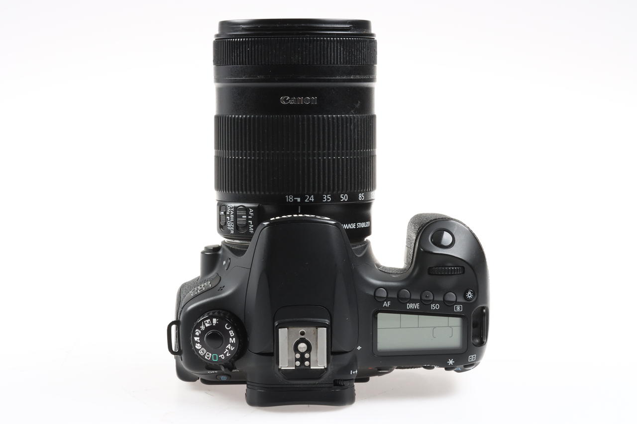 Canon EOS 60D mit EF-S 18-135mm f/3,5-5,6 IS - #1581051150