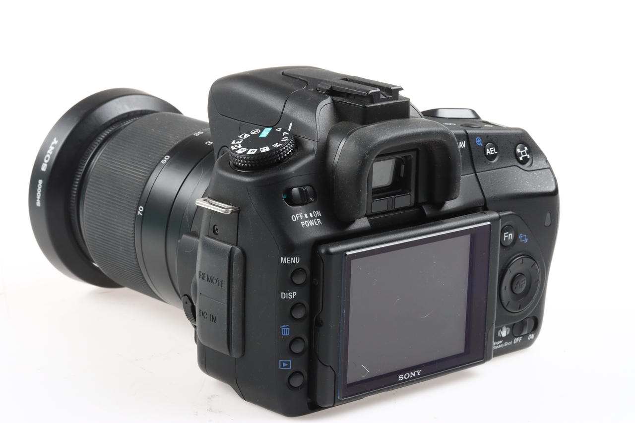 Sony Alpha 350 mit SAM DT 18-55mm f/3,5-5,6 - #9512427