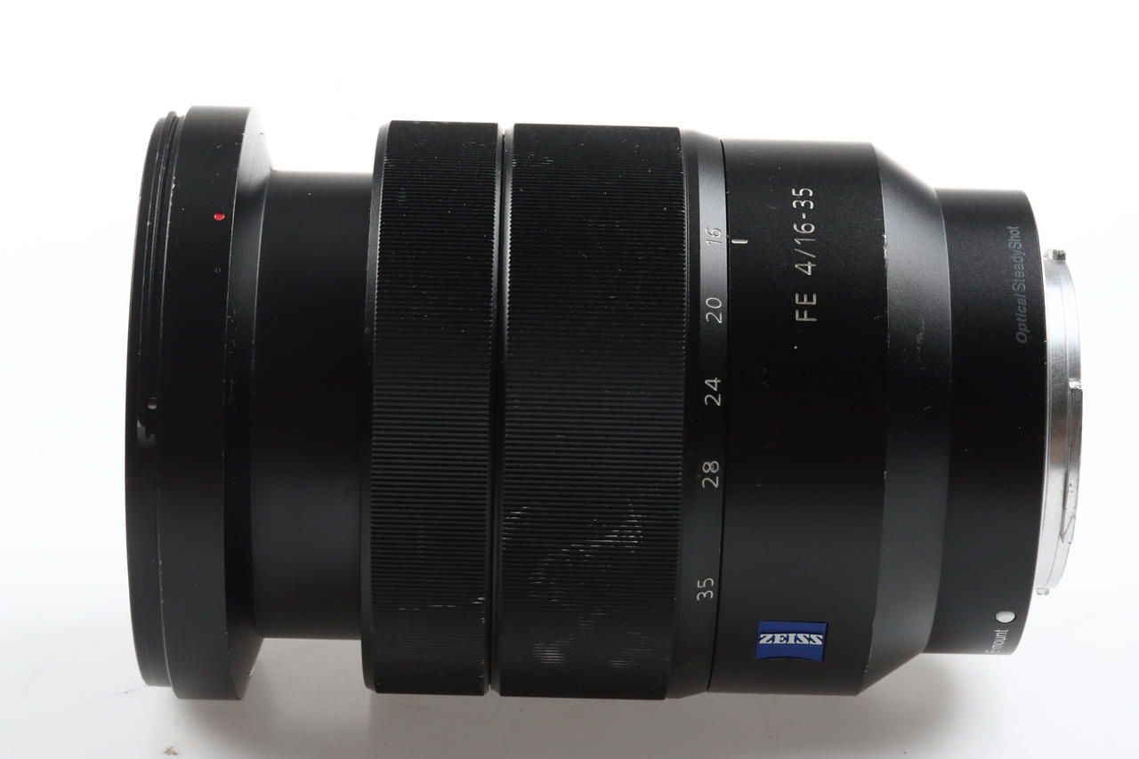 Sony Vario-Tessar T* FE 16-35mm f/4,0 ZA OSS - #1948390