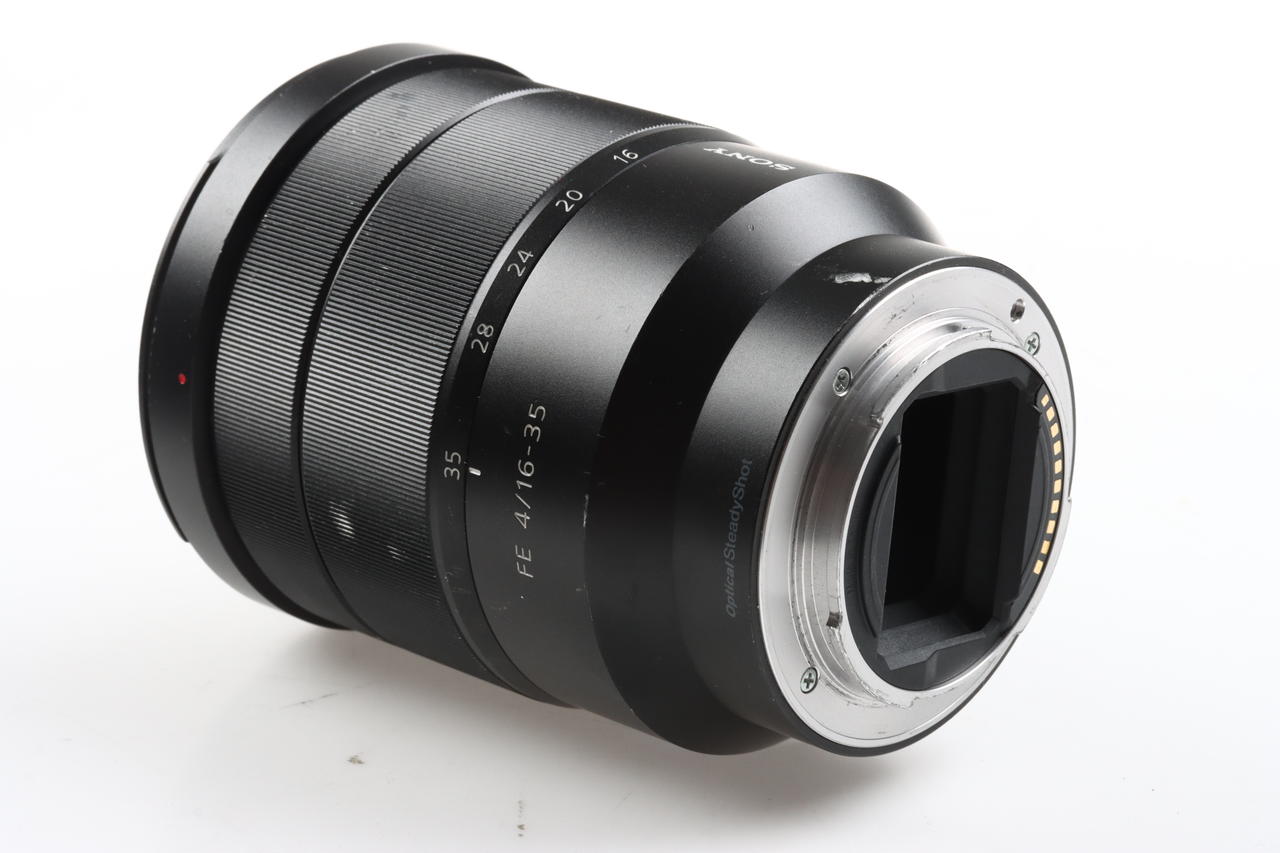 Sony Vario-Tessar T* FE 16-35mm f/4,0 ZA OSS - #1948390