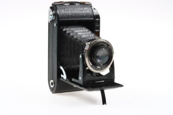 Voigtländer Bessa 6x9 mit Helomar 10,5cm f/3,5