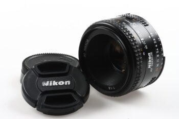 Nikon AF 50mm f/1,8 - #4520281
