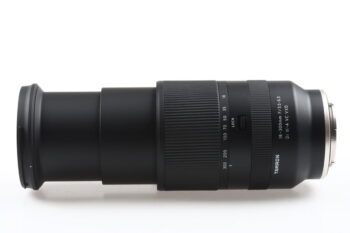 Tamron 18-300mm f/3,5-6,3 Di III-A VC VXD für Sony E-Mount