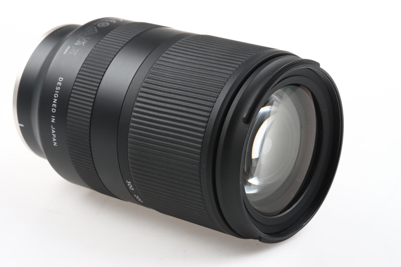 Tamron 18-300mm f/3,5-6,3 Di III-A VC VXD für Sony E-Mount