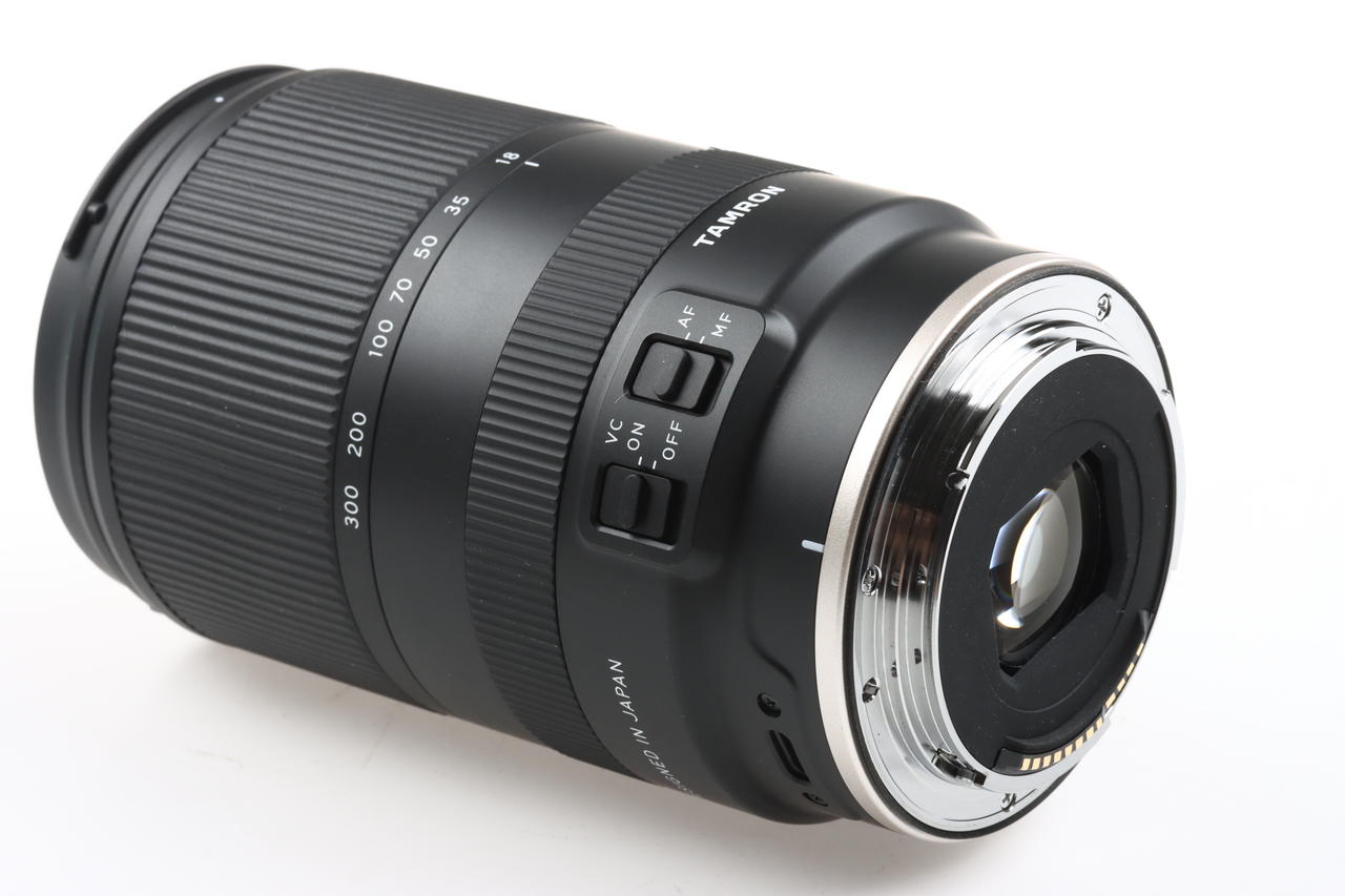 Tamron 18-300mm f/3,5-6,3 Di III-A VC VXD für Canon RF