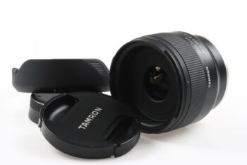 Tamron 24mm f/2,8 Di III OSD M1:2 für Sony FE