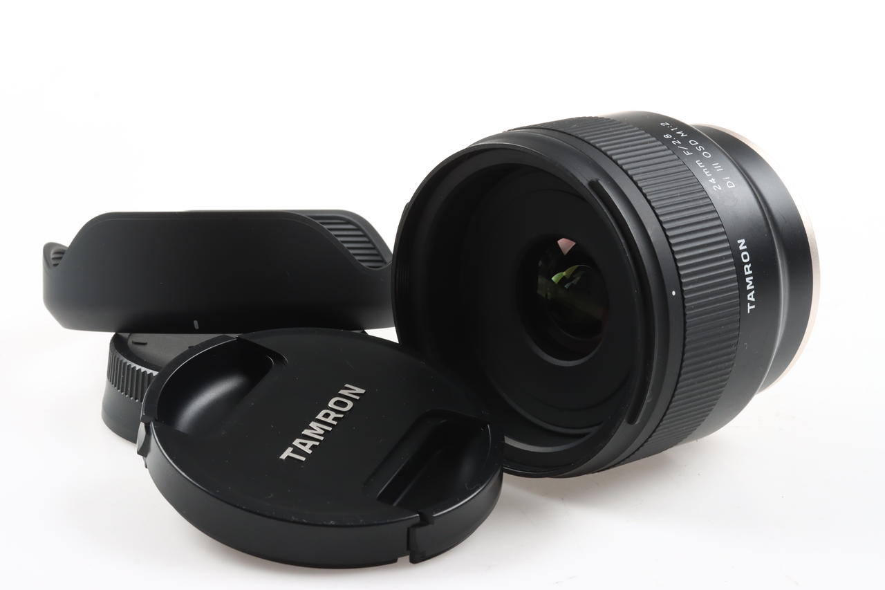 Tamron 24mm f/2,8 Di III OSD M1:2 für Sony FE