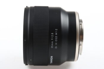 Tamron 35mm f/2,8 Di III OSD M 1:2 für Sony E-Mount