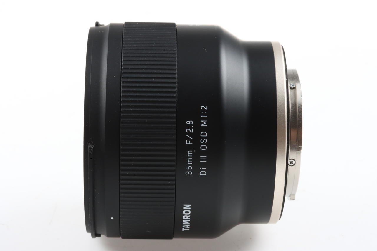 Tamron 35mm f/2,8 Di III OSD M 1:2 für Sony E-Mount