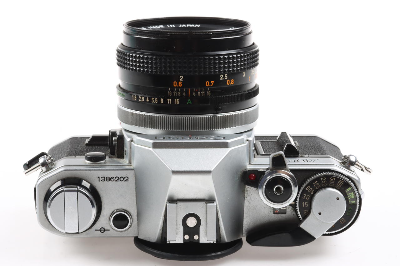 Canon AE-1 Gehäuse mit FD 50mm f/1,8 S.C. - #1386202